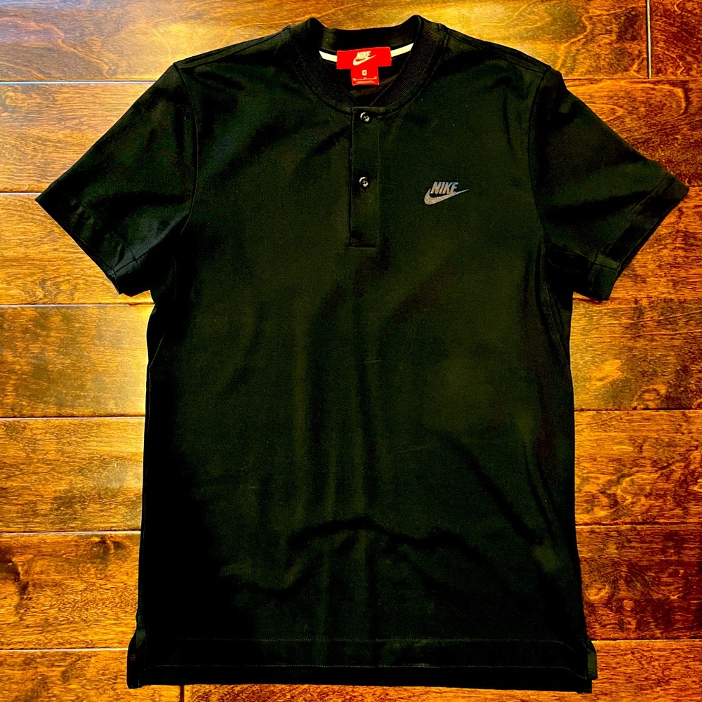 Nike Henley style polo